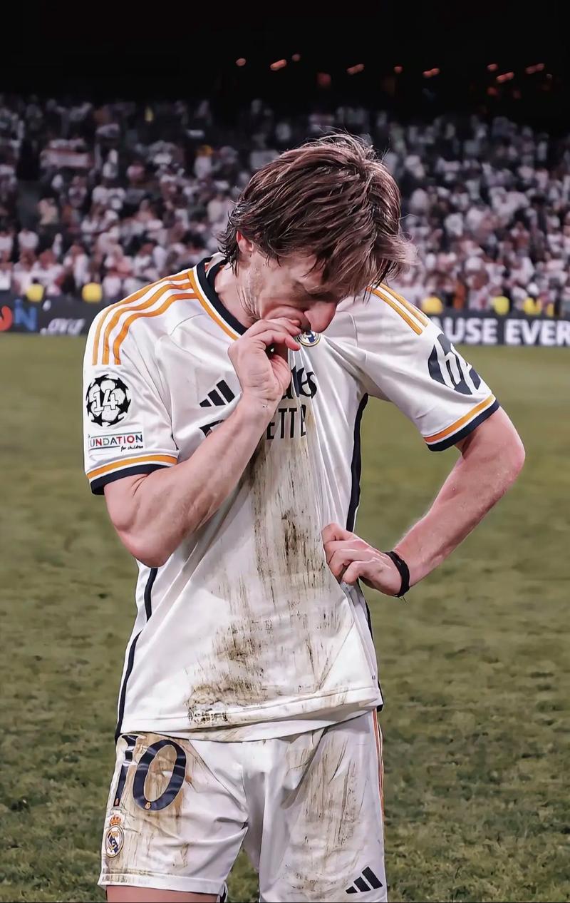 【田径经典】重温全国田径冠军赛男子110米栏决赛，徐卓一13.40夺冠