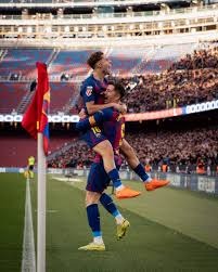 如果西门庆不遇着潘金莲，会不会就没有现在的美国更不会有现在的NBA／／[@凌晨四点]：如果阿联不去美国那几年，他会不会有10冠在手？＂