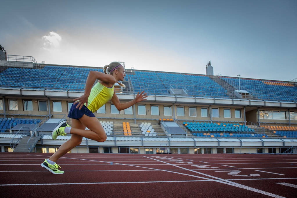 AG、KSG赛前预测：刺痛瓶子等15人支持红队，仅YTG落幕一人力挺