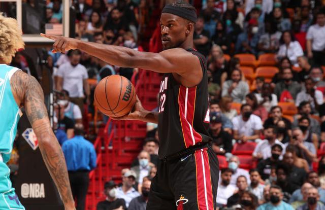 强调通过短 强调通过短