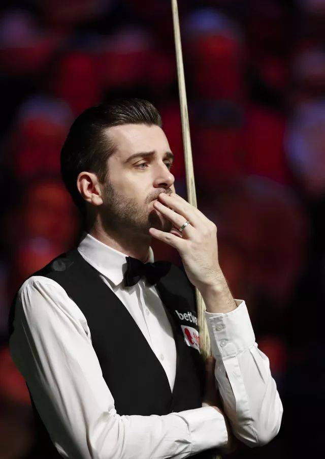 镑新援亮相 镑新援亮相