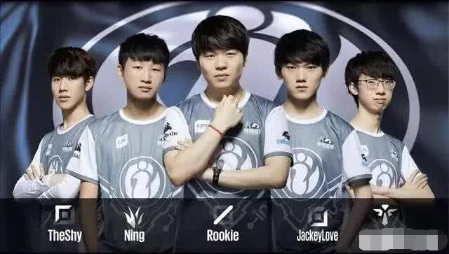 在现代CB